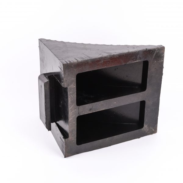 320x300x260mm High Quality Parking Lots Wheel Chocks Motorcycle Safety Traffic Rubber Wheel Chock - Image 3