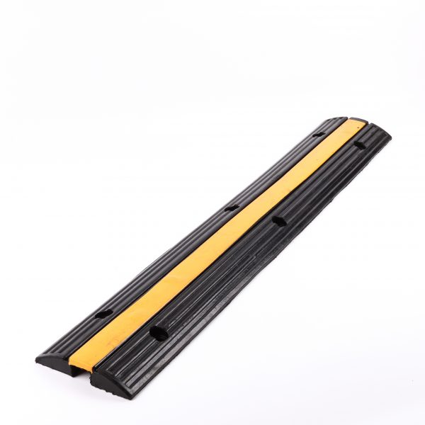 1000*150*35  Rubber Roadway Safety Cable Ramp Protector - Image 3