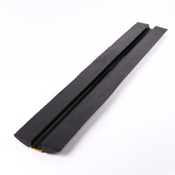 1000*150*35  Rubber Roadway Safety Cable Ramp Protector - Image 5
