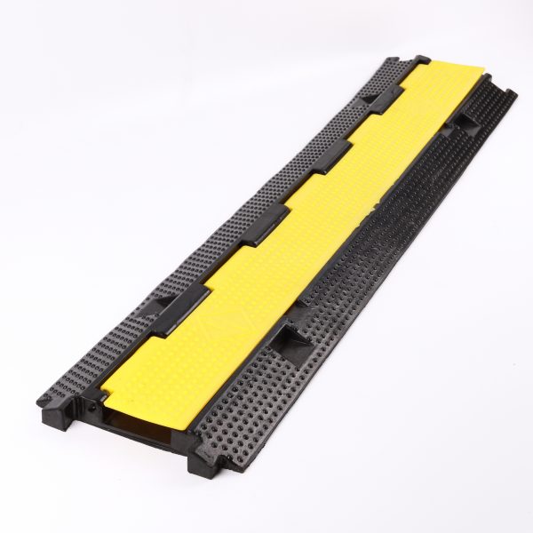 1000*220*30mm Rubber Roadway Safety Cable Ramp Protector for Roadway Application - Image 3
