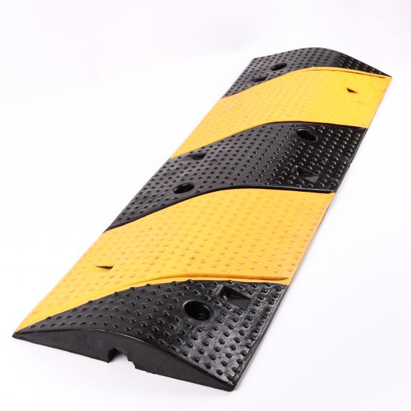 1000*300*50mm Rubber Roadway Safety Cable Ramp Protector - Image 2