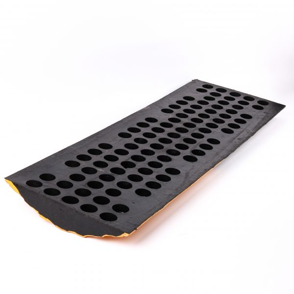 1000*350*70,Yellow Black Rubber Speed Hump Steel Speed Bump - Image 3