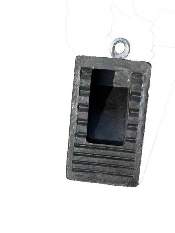 160*100*100mm（Metal Ring） High Quality Parking Lots Wheel Chocks Motorcycle Safety Traffic Rubber Wheel Chock - Image 3