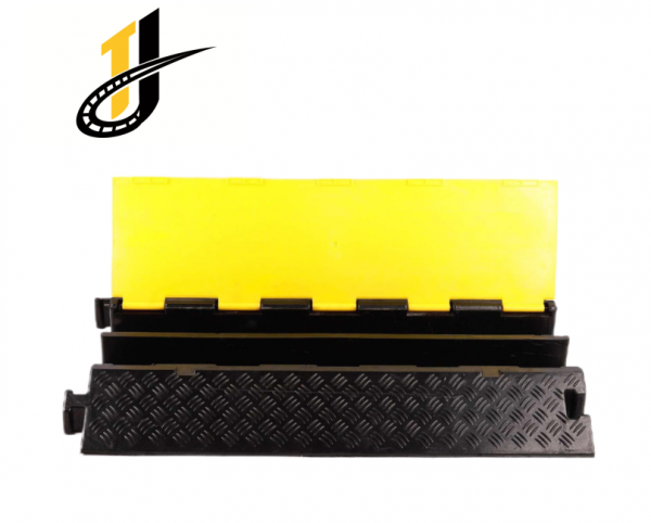 900*580*90mm Rubber Roadway Safety Cable Ramp Protector - Image 2